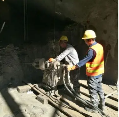 梅河口水下抗分散灌浆料特点 水下不分散注浆料介绍