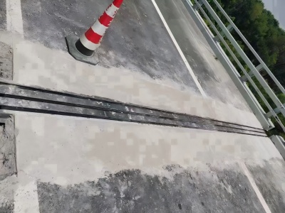 梅河口伸缩缝更换后浇筑材料快速结构修补料速砼的产品特点及施工流程​